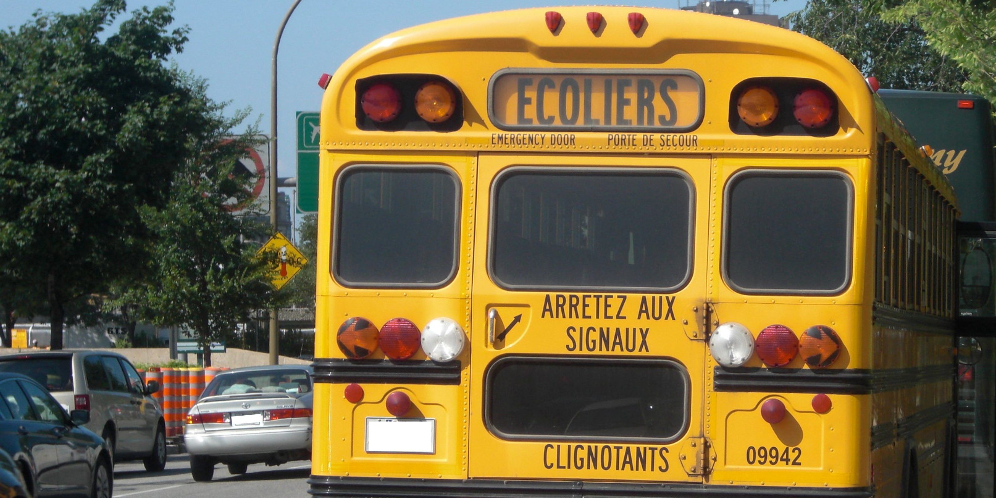 Une pétition contre l'ouverture des écoles en mai au Québec explose sur le Web
