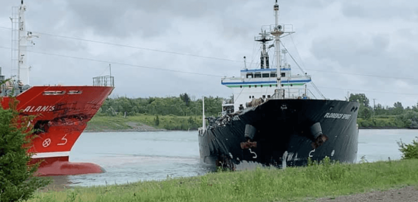 Ontario Cargo Ships Smashed Into Each Other At A Canal This Weekend (VIDEO)