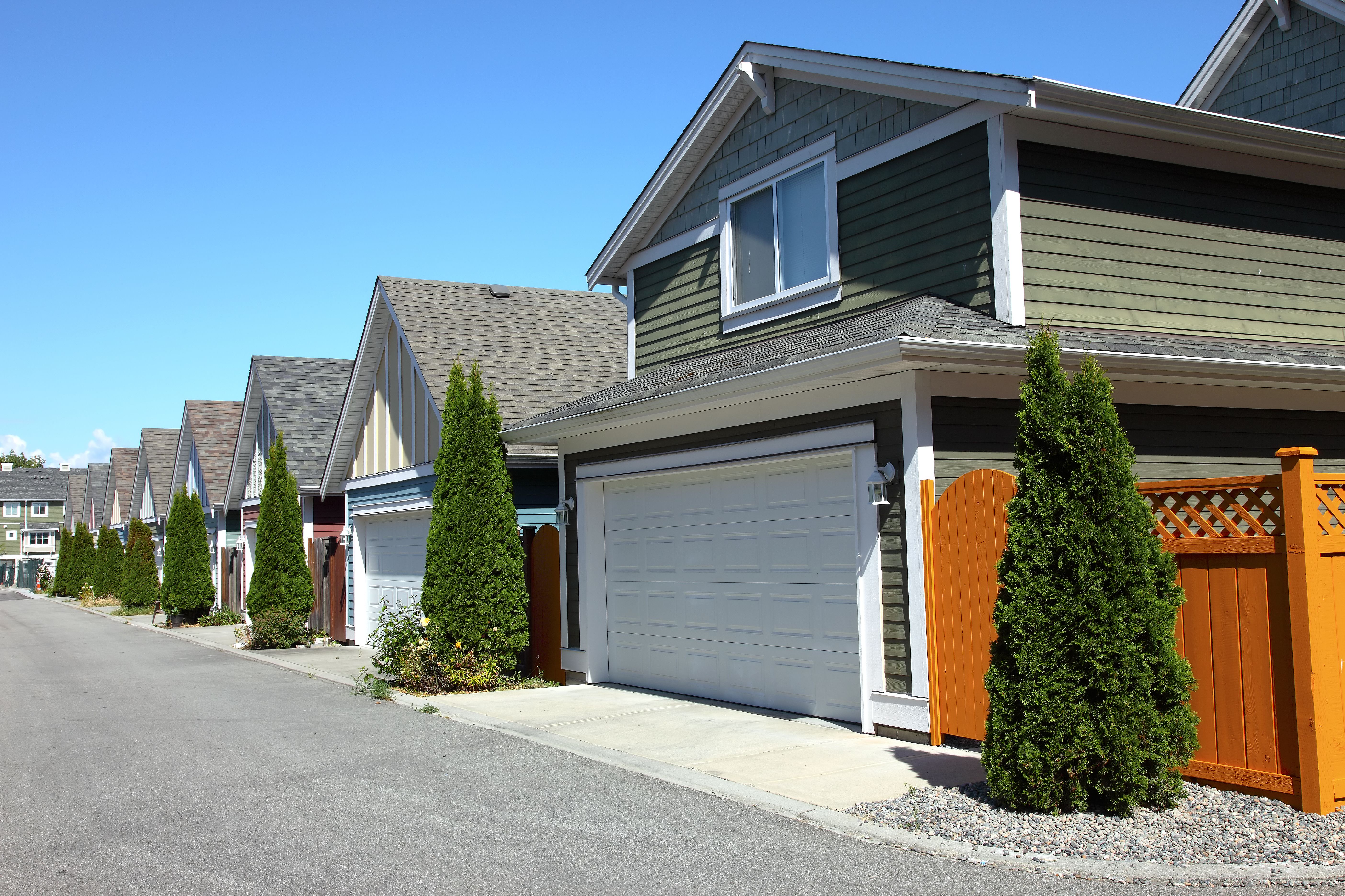A Homeowner In BC Just Got Slapped With A $2.3k Fine For Having 10 Guests Over