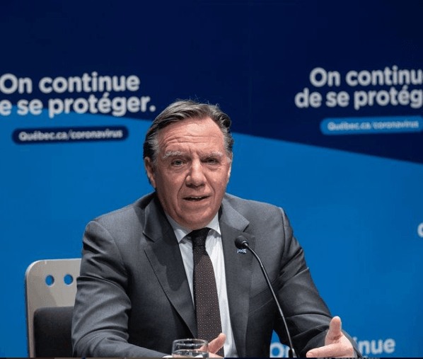 Rassemblements extérieurs : François Legault annoncera de nouvelles permissions ce soir