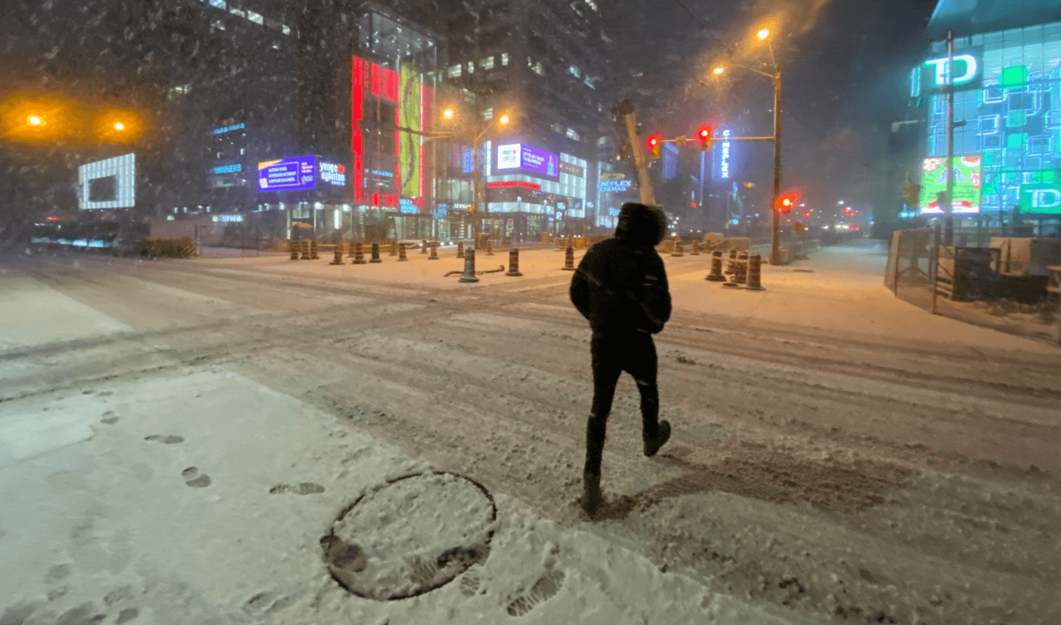 Ontario's Weather Forecast Is Predicting 10 cm of Snow This Weekend