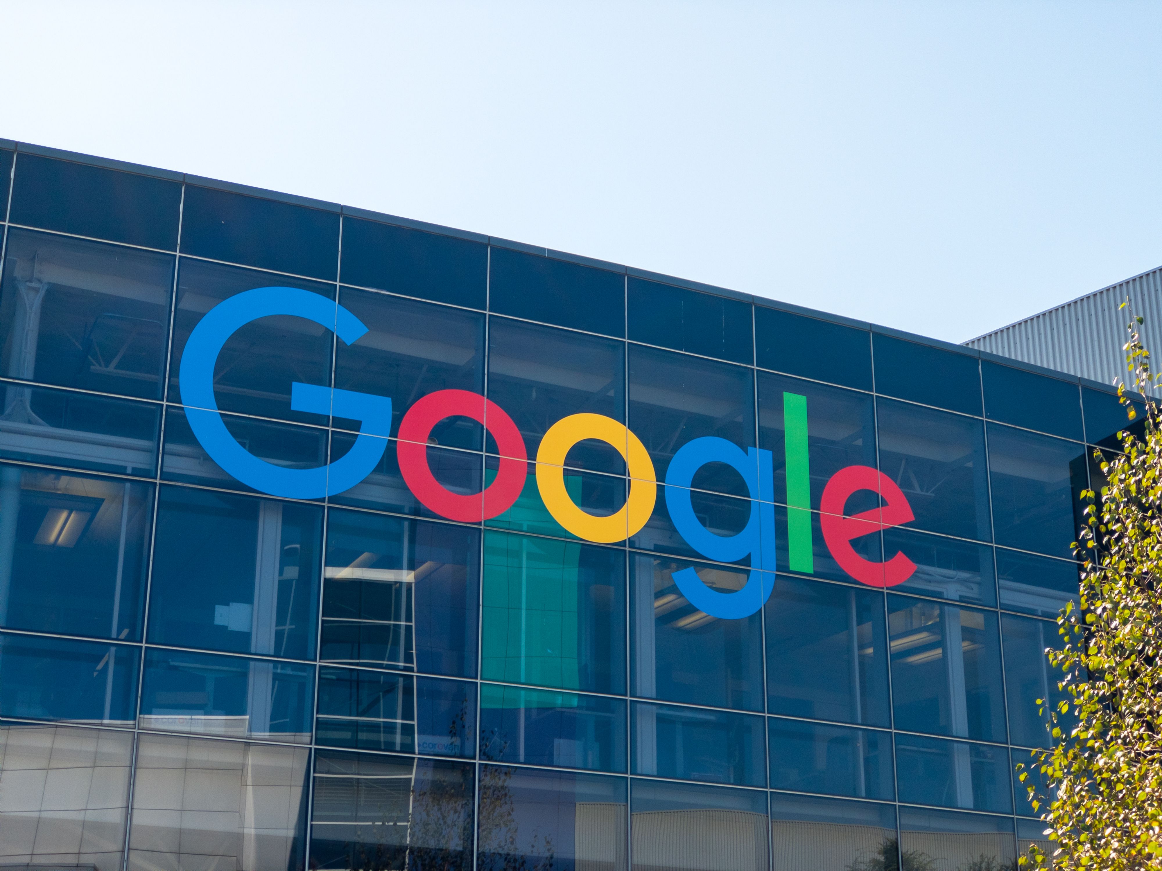 Google Jobs In Canada: There Are Over 60 Openings Right Now & They're All Over The Country