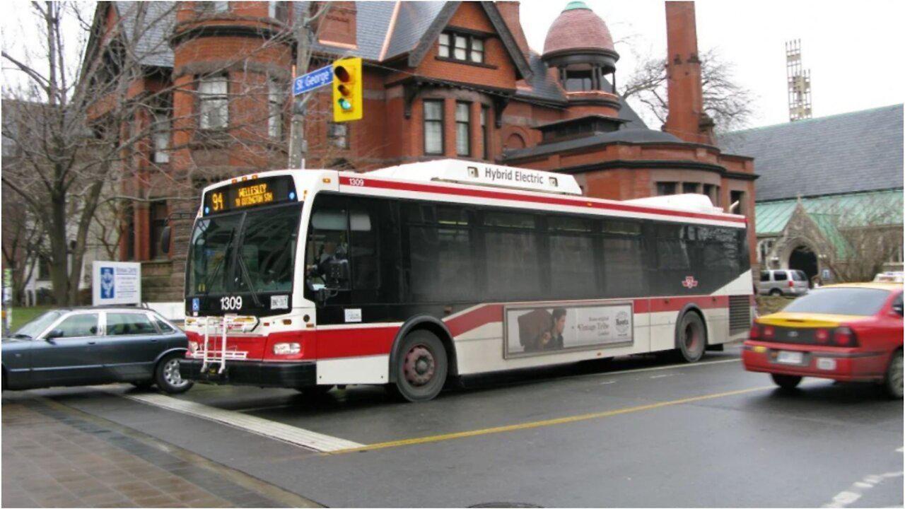 The TTC Will Start Offering Free Wi-Fi On Some Of Its Buses  This Month