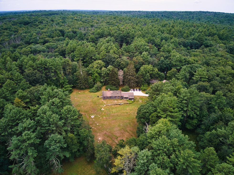The Real 'Conjuring' House Is For Sale At $1.2 Million But The Ghost Is Free (PHOTOS)