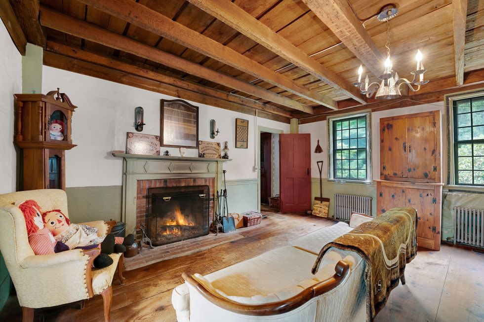 The Real 'Conjuring' House Is For Sale At $1.2 Million But The Ghost Is Free (PHOTOS)