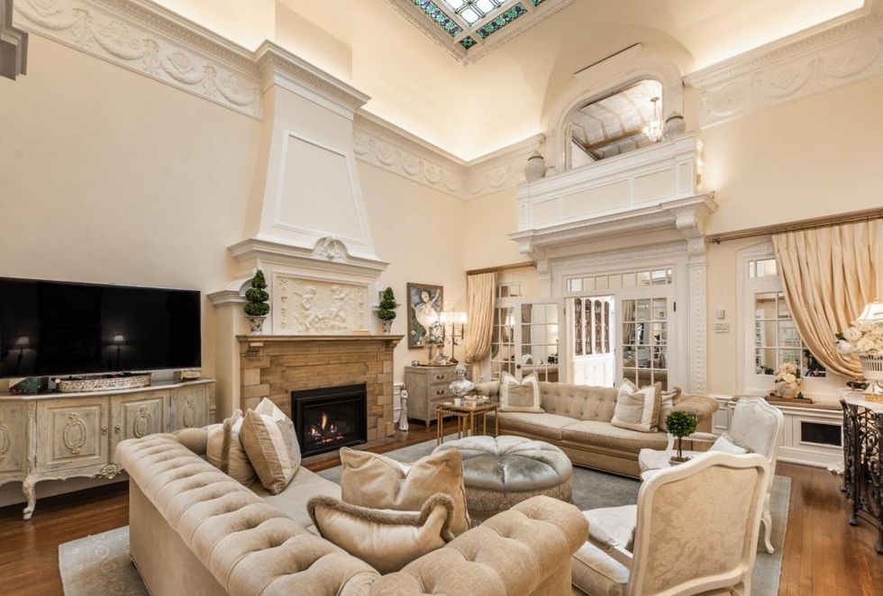 Maison \u00e0 vendre \u00e0 Westmount.