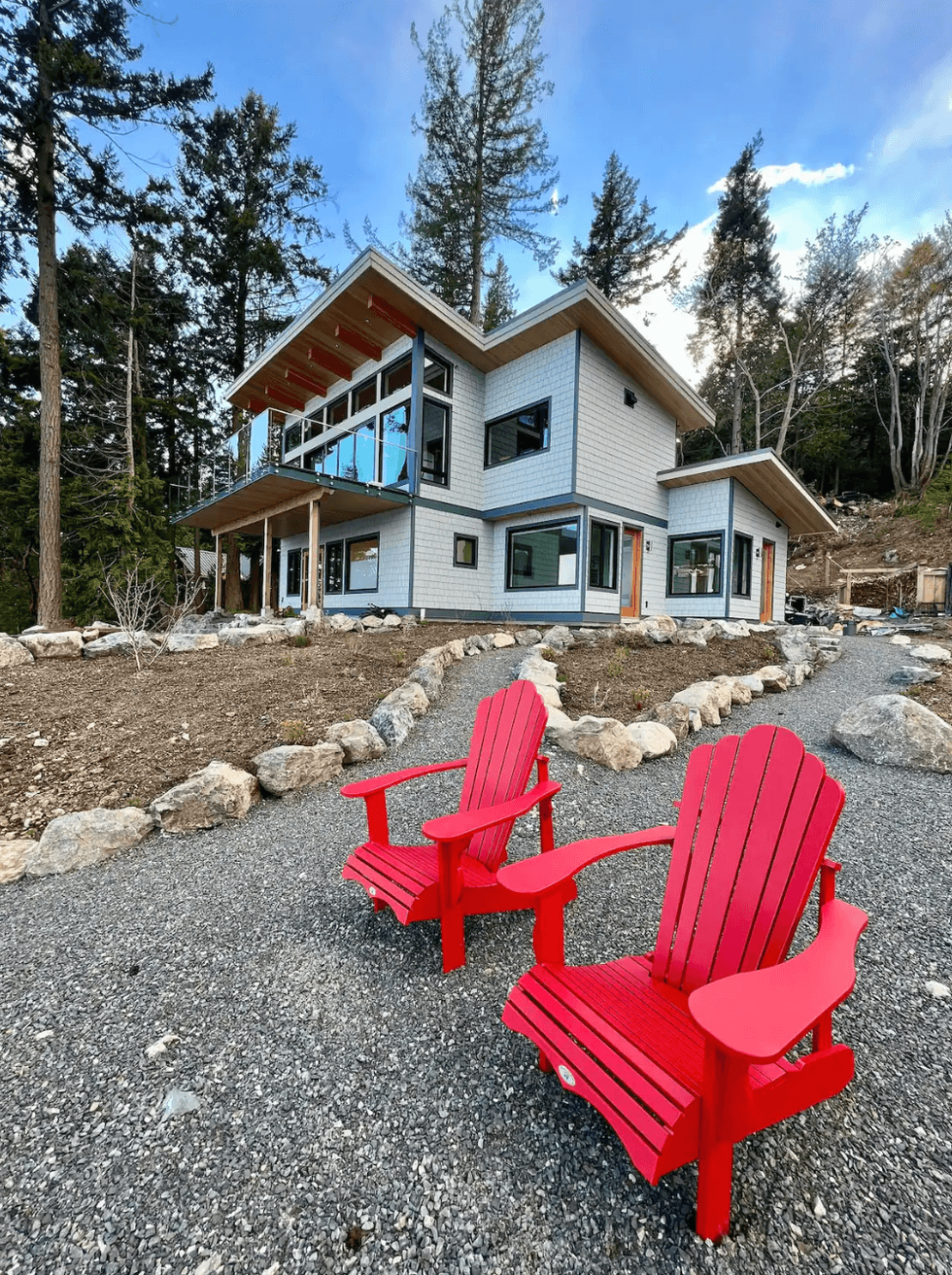 Lawn of Airbnb.