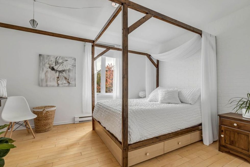 La chambre principale.