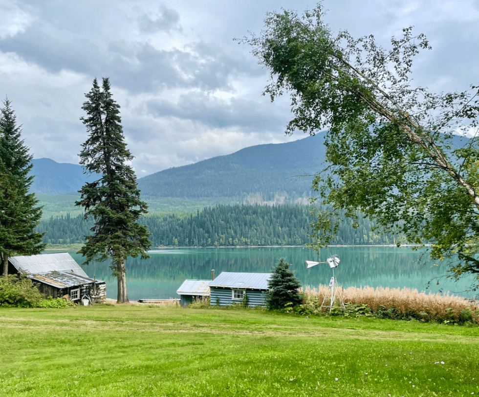 Multi-Home, Lakefront, Off-Grid Retreat.