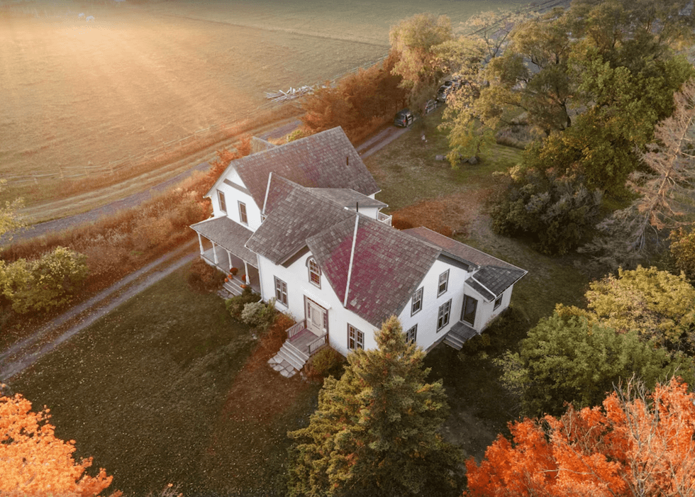 An aerial image of the farmhouse.