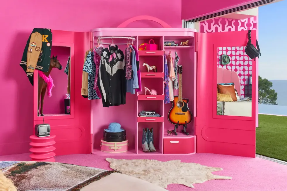 Ken's wardrobe